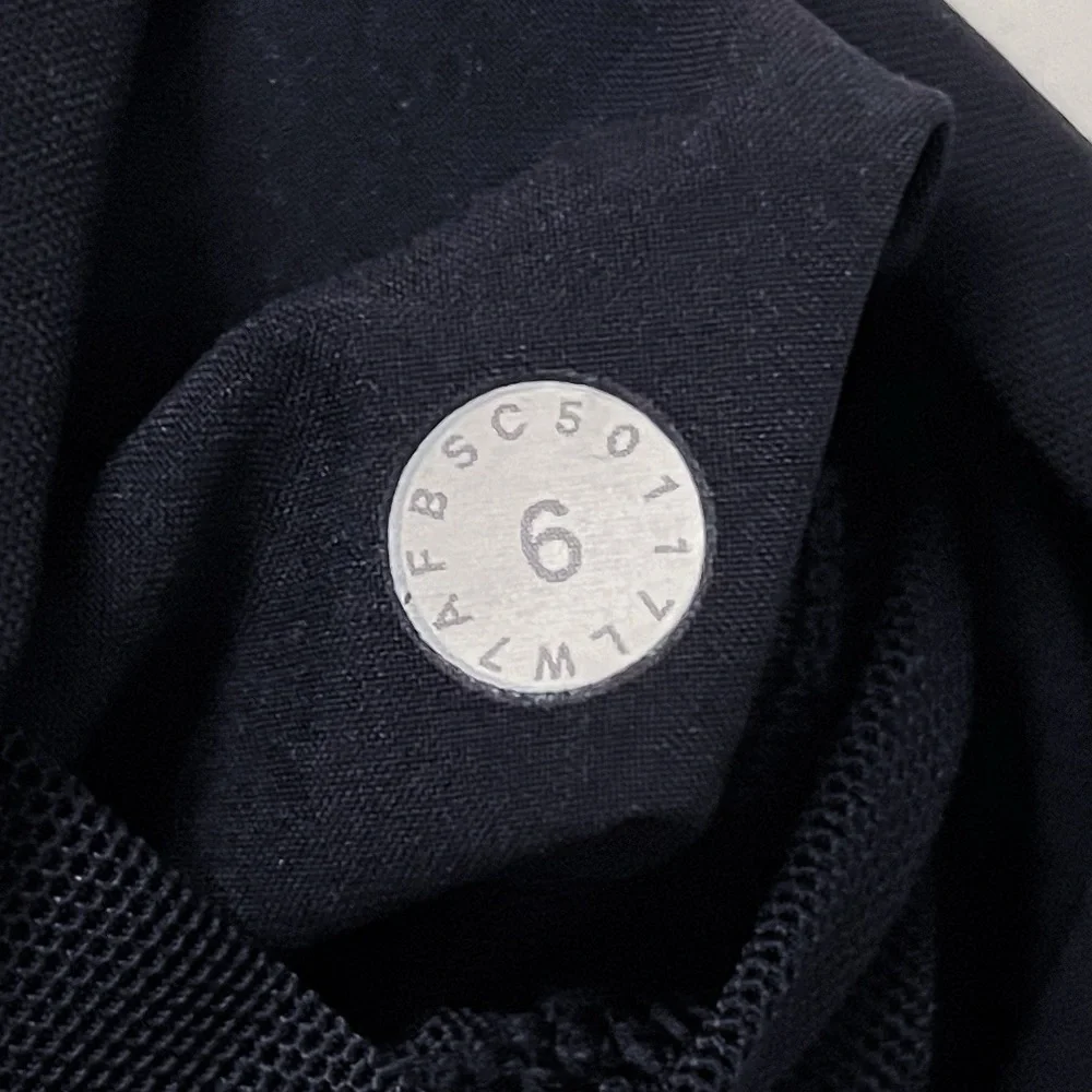 Lululemon On The Fly‎ Short Woven 2.5” in Black